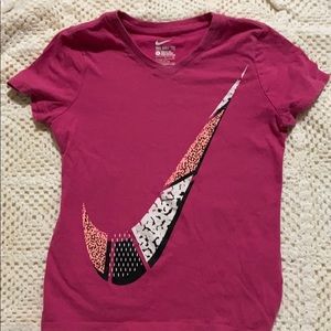Girl’s Nike Shirt